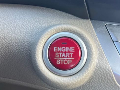 Used 2015 Honda Accord EX image 17