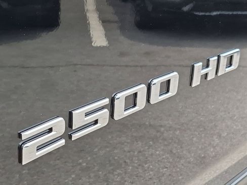 New 2026 Chevrolet Silverado 2500 LTZ w/ LTZ Premium Package AWD/4WD image 33