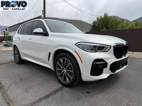 Used 2022 BMW X5 xDrive40i w/ M Sport Package AWD/4WD image 1