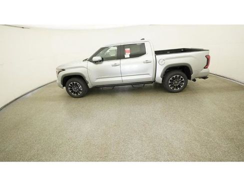 New 2026 Toyota Tundra Limited AWD/4WD image 3