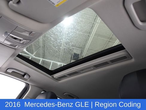 Used 2016 Mercedes-Benz GLE 350 4MATIC image 25
