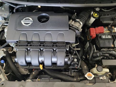 Used 2014 Nissan Sentra SR w/ SR Driver Package FWD image 30