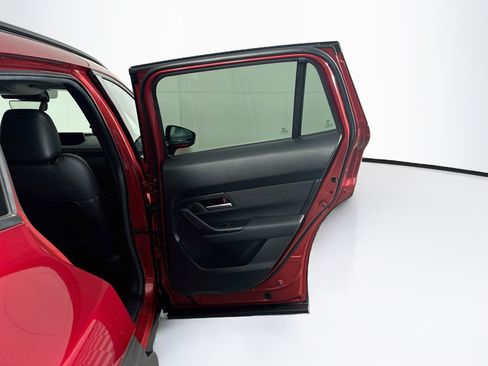 Used 2025 MAZDA CX-50 AWD 2.5 Hybrid w/ Premium Pkg image 32