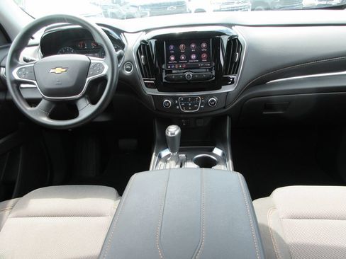 Certified 2020 Chevrolet Traverse LS FWD image 15