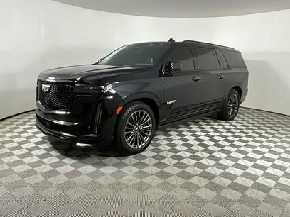 Used 2023 Cadillac Escalade ESV V