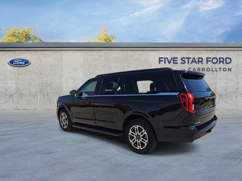 Certified 2025 Ford Expedition Max Active AWD/4WD image 6