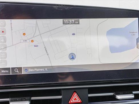 New 2025 Hyundai Elantra Limited image 17