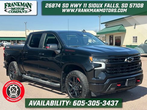 Used 2023 Chevrolet Silverado 1500 RST w/ Redline Edition AWD/4WD image 1