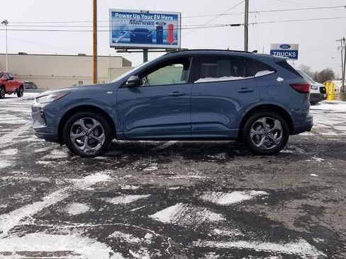Certified 2023 Ford Escape ST-Line w/ Tech Pack #1 image 10