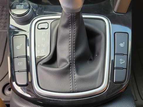 Certified 2024 Kia Seltos EX FWD image 32