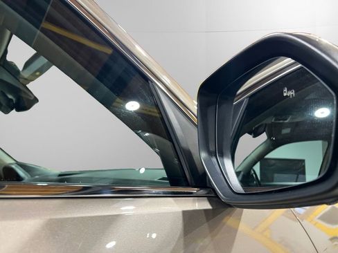 Used 2018 Volkswagen Atlas SEL Premium image 13