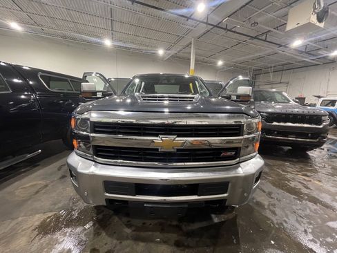 Used 2017 Chevrolet Silverado 2500 LTZ w/ Duramax Plus Package image 8