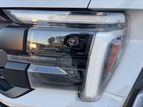 Used 2024 Ford F150 Raptor image 13