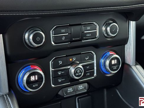 Certified 2023 GMC Yukon XL SLE w/ Gmc Pro Safety Plus Package image 24