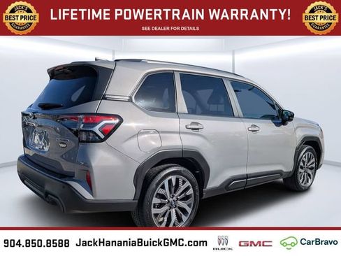 Used 2025 Subaru Forester Touring AWD/4WD image 3