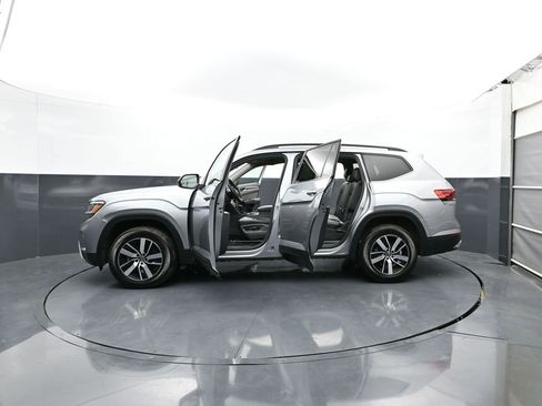 Used 2022 Volkswagen Atlas SE AWD/4WD image 34