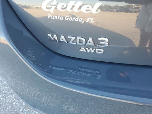 Used 2023 MAZDA MAZDA3 s image 42