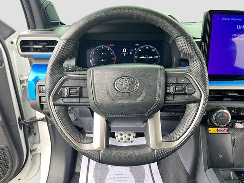 Used 2024 Toyota Tacoma TRD Sport w/ TRD Sport Upgrade Package RWD image 11