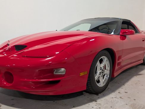 Used 2002 Pontiac Firebird Trans Am w/ SLP Firehawk Pkg RWD image 3