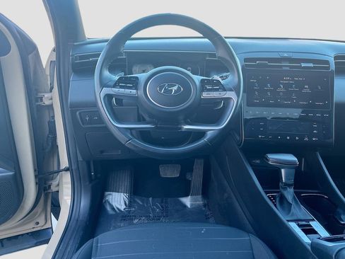 Used 2023 Hyundai Santa Cruz SEL Premium image 34