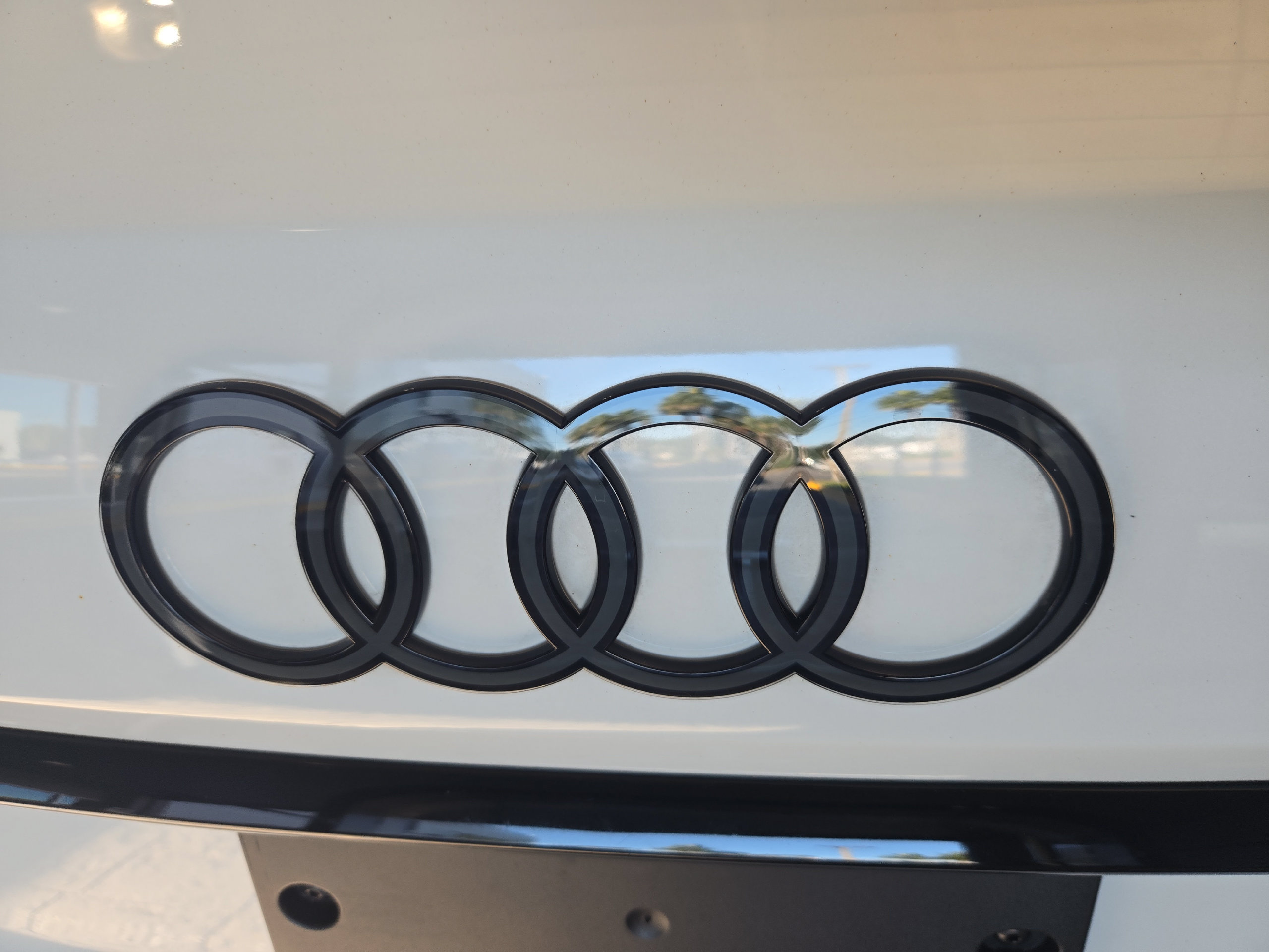 Used 2025 Audi Q7 2.0T Premium w/ Convenience Plus Package AWD/4WD image 14