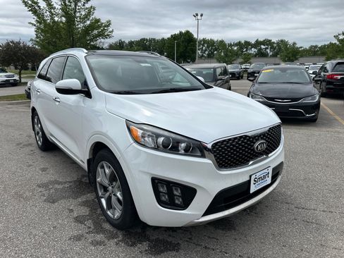 Used 2016 Kia Sorento SX AWD/4WD image 2