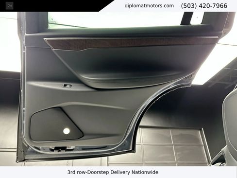 Used 2019 Tesla Model X Long Range image 25