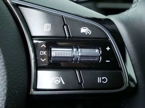 New 2026 Kia Seltos EX image 26