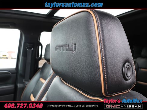 Used 2024 GMC Yukon AT4 w/ Technology Package AWD/4WD image 40
