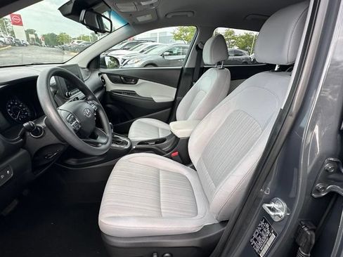 Used 2023 Hyundai Kona SEL AWD/4WD image 22