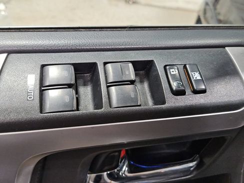 Used 2015 Toyota 4Runner Limited AWD/4WD image 13