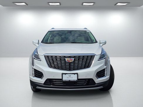 New 2026 Cadillac XT5 Premium Luxury w/ Driver Assist Package image 2