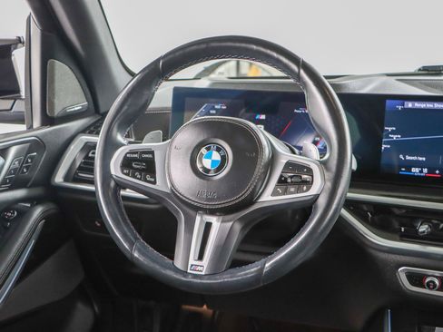 Used 2024 BMW X5 M60i image 12
