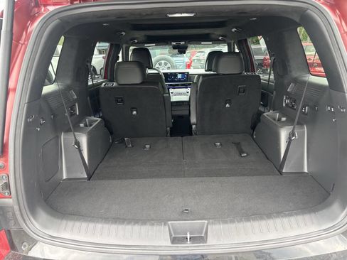Used 2024 Hyundai Santa Fe Calligraphy AWD/4WD image 15