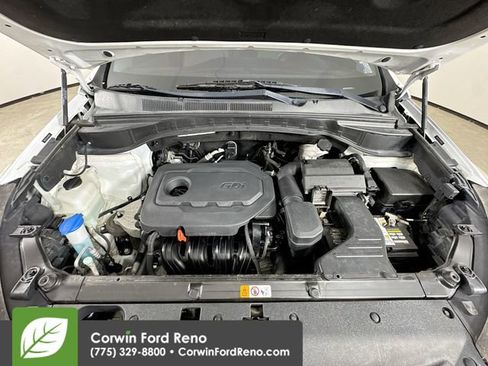 Used 2018 Hyundai Santa Fe Sport image 27