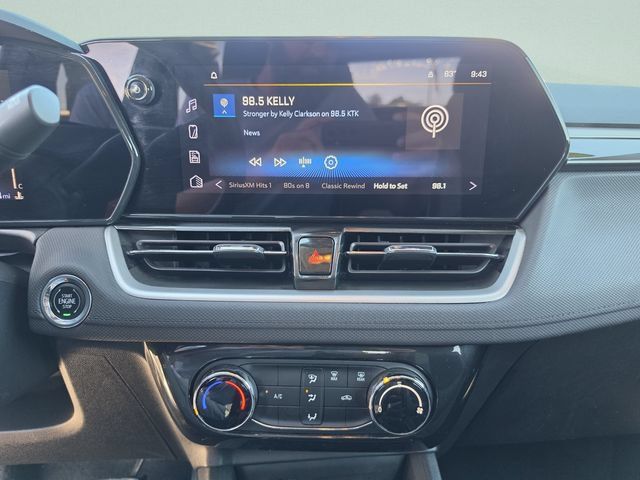 Used 2025 Chevrolet TrailBlazer LT FWD image 31