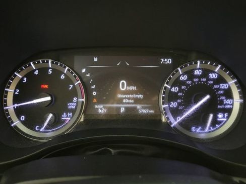 Used 2022 Toyota Highlander XLE image 23