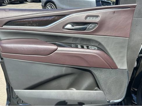 Certified 2021 Cadillac Escalade Sport Platinum w/ LPO, ONYX Package RWD image 24