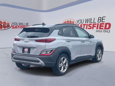 Used 2023 Hyundai Kona SEL image 6