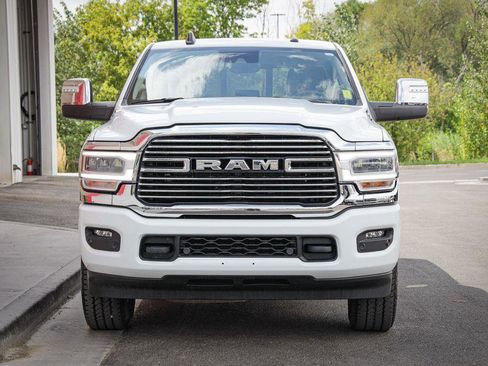 Used 2024 RAM 2500 Laramie w/ Safety Group image 9