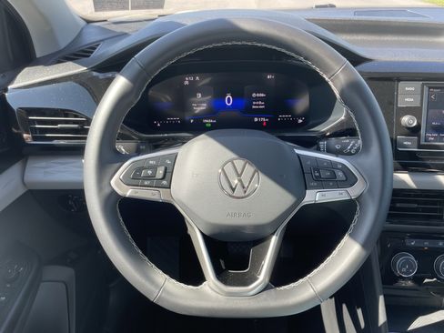 Used 2024 Volkswagen Taos S AWD/4WD image 17