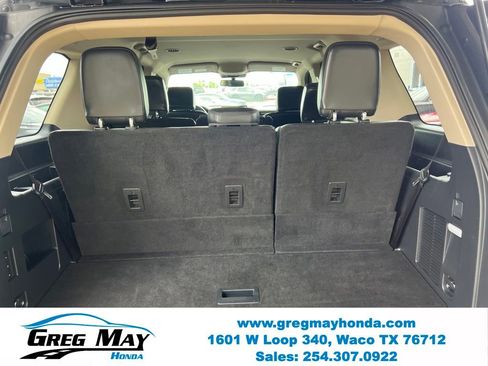 Used 2023 Ford Expedition XLT RWD image 16