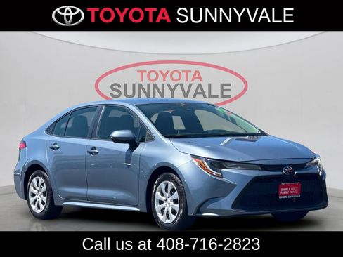 Used 2020 Toyota Corolla LE FWD image 10