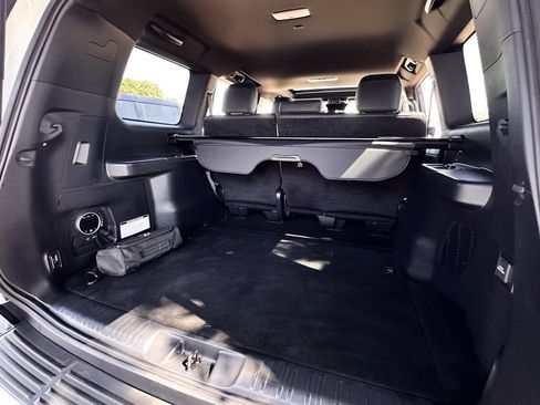 Used 2025 Lexus GX 550 AWD/4WD image 22