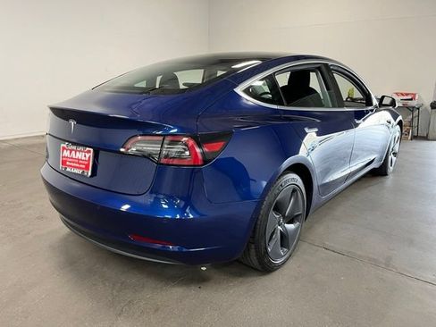 Used 2019 Tesla Model 3 Standard Range Plus RWD image 3