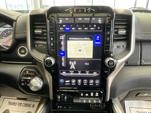 Used 2019 RAM 1500 Laramie image 17