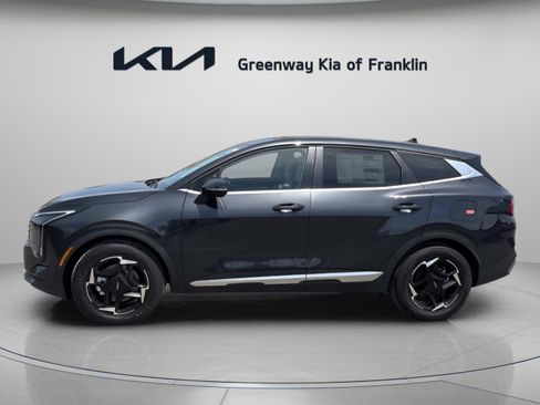New 2026 Kia Sportage EX FWD image 4