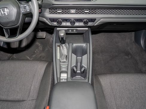 Certified 2024 Honda Accord EX image 25