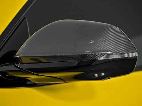 Used 2023 Lamborghini Urus Performante AWD/4WD image 7