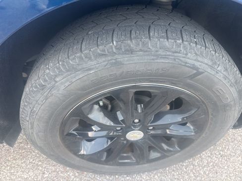 Certified 2019 Chevrolet Equinox LT FWD image 9